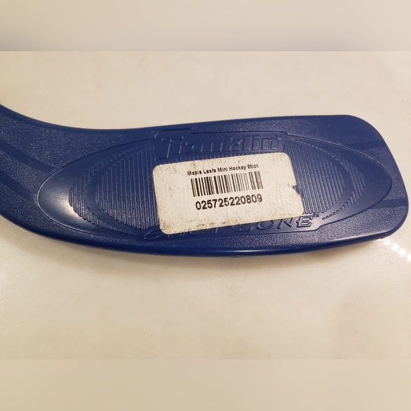 3 Toronto Maple Leafs Mini Hockey Sticks - Picture 5 of 11